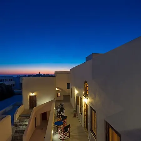 Beautiful Santorini 1 Bedroom Laxus Pýrgos